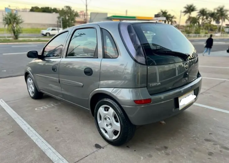 CORSA 1.4 MPFI Premium 8V