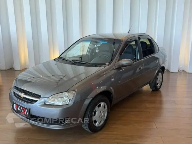 CLASSIC - 1.0 MPFI LS 8V 4P MANUAL