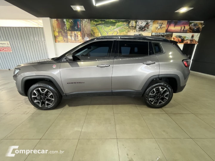 COMPASS 2.0 16V Trailhawk 4X4