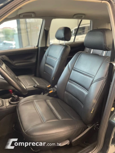 GOLF 1.8 MI GL 8V