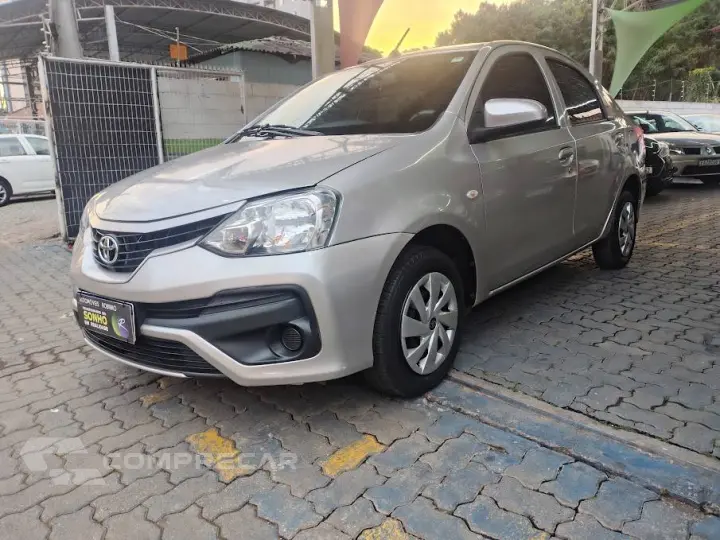 ETIOS 1.5 X SEDAN 16V