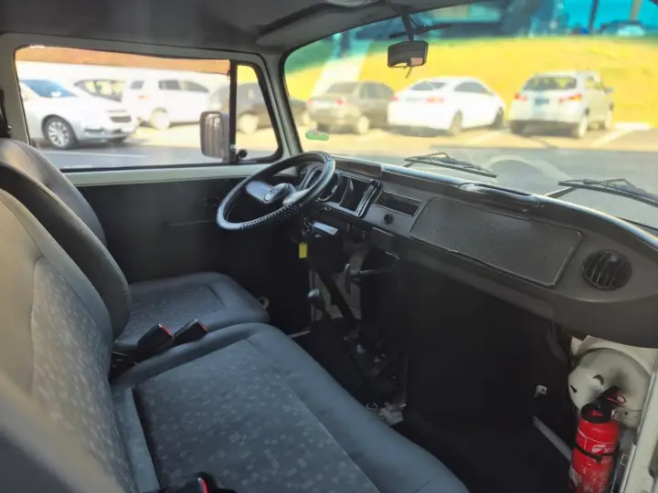 Kombi Lotação 1.4 Mi Total Flex 8V