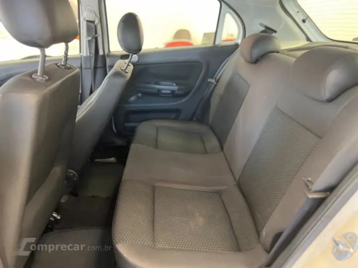 VOLKSWAGEN GOL 1.0 12V MPI TOTALFLEX TRENDLINE