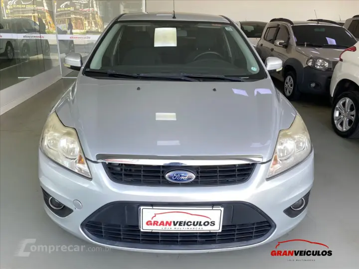 FOCUS 2.0 GHIA SEDAN 16V FLEX 4P AUTOMÁTICO