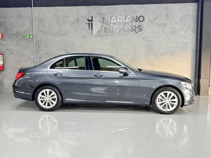 C 180 1.6 CGI AVANTGARDE 16V TURBO GASOLINA 4P AUTOMÁTICO