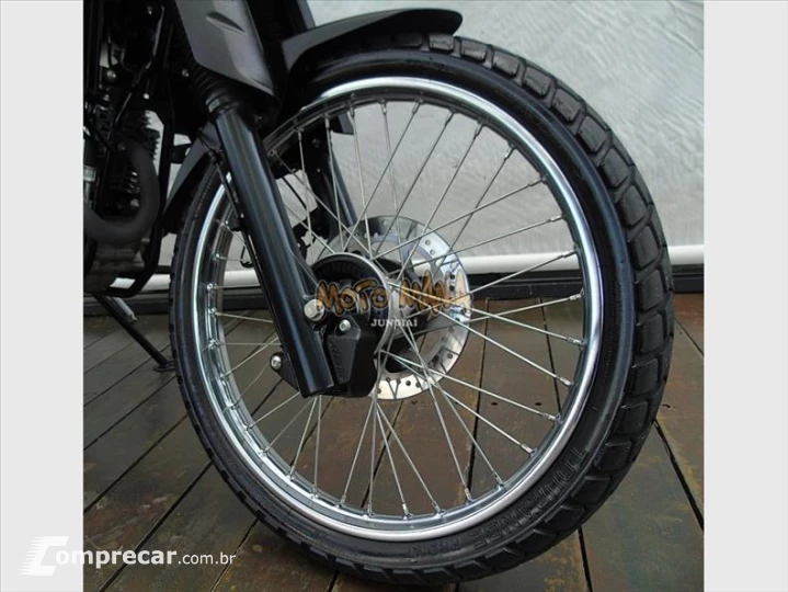 XTZ 250 LANDER