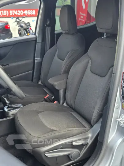 Renegade 1.8 4x2 Flex 16V Aut.