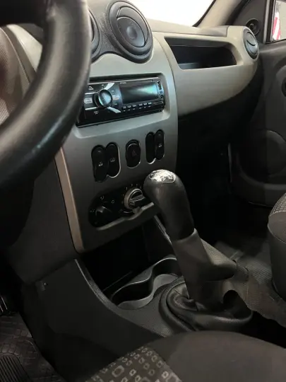 SANDERO Authentique Hi-Flex 1.0 16V 5p