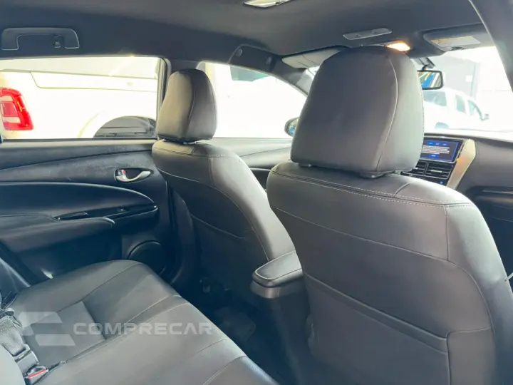 YARIS 1.5 16V XS Connect