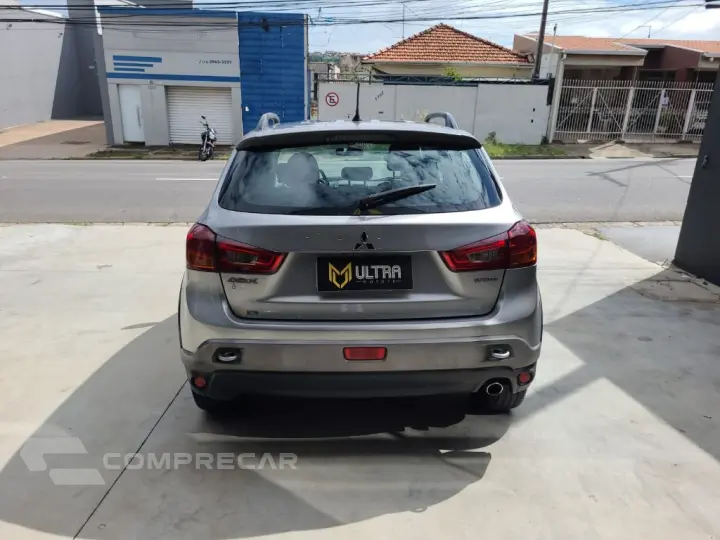 ASX OUTDOOR 2.0 4x2 16V 160cv Aut.