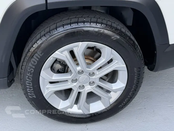 COMMANDER 1.3 T270 TURBO FLEX LONGITUDE AT6