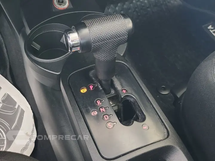 NEW BEETLE 2.0 MI 8V GASOLINA 2P AUTOMATICO