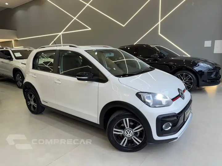 UP 1.0 170 TSI TOTAL FLEX XTREME 4P
