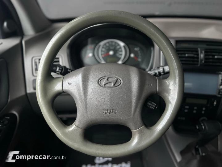 TUCSON 2.0 MPFI GLS 16V 143CV 2WD GASOLINA 4P AUTOMÁTICO