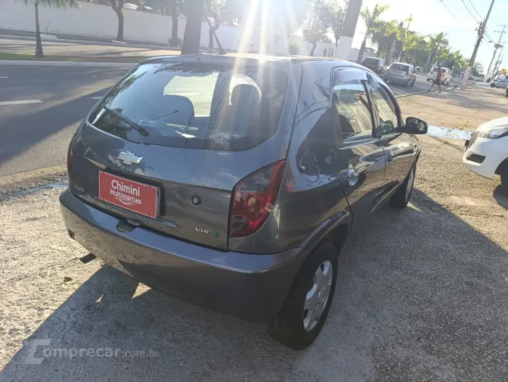 CELTA 1.0 MPFI LT 8V