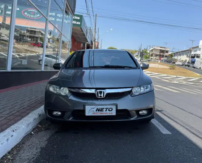 Civic Sedan LXS 1.8/1.8 Flex 16V Aut. 4p