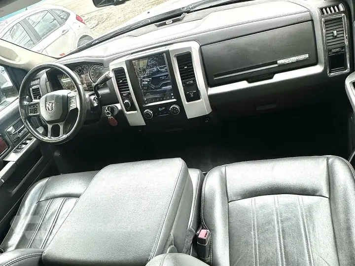 2500 6.7 LARAMIE 4X4 CD I6 TURBO DIESEL 4P AUTOMÁTICO