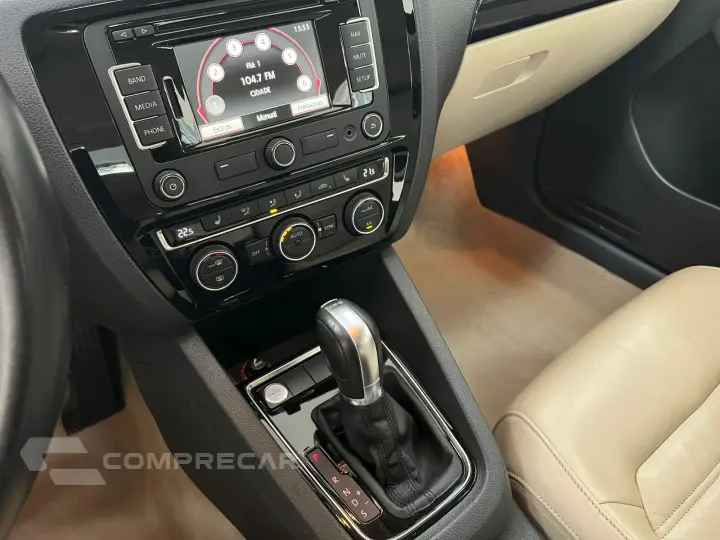 JETTA 2.0 TSI Highline 211cv