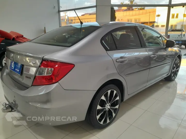 Civic 2.0 16V 4P FLEX LXR AUTOMÁTICO