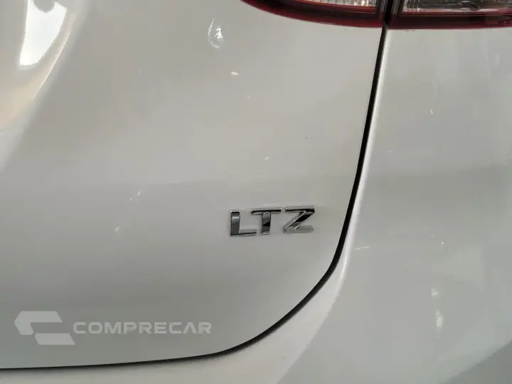 SPIN LTZ 1.8 8V Econo.Flex 5p Aut.
