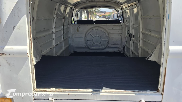 KOMBI 1.6 Furgao 8V