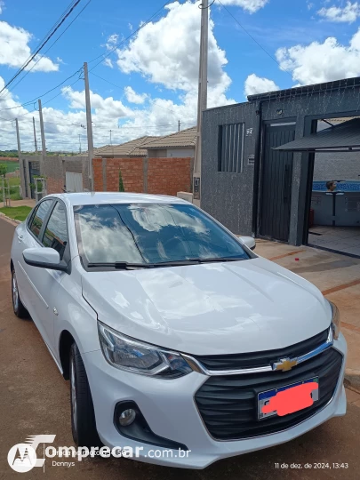 ONIX 1.0 Turbo Plus LT