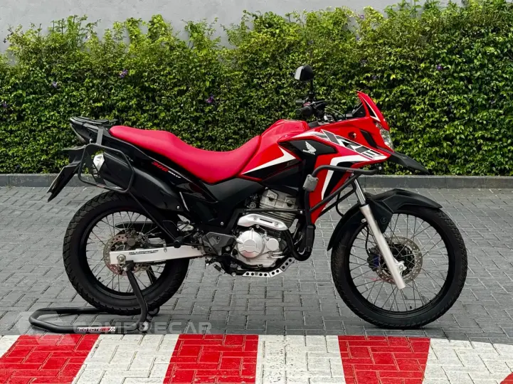 XRE 300 ABS
