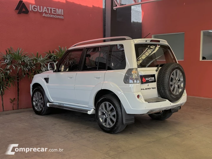 PAJERO TR4 2.0 4X2 16V 140CV FLEX 4P MANUAL