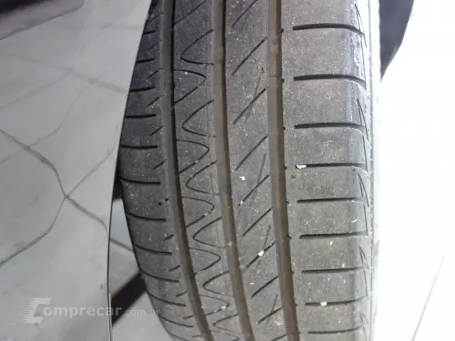 FIESTA SEDAN - 1.6 TITANIUM SEDAN 16V 4P POWERSHIFT