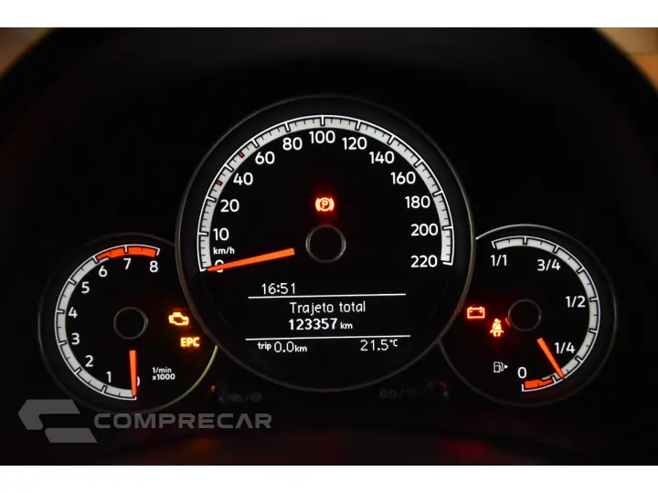 UP 1.0 170 TSI TOTAL FLEX CONNECT 4P MANUAL