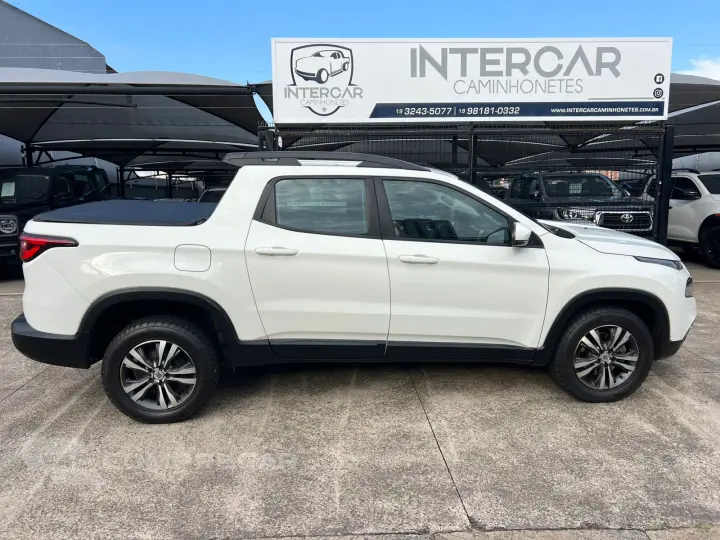 TORO 2.0 16V Turbo Freedom 4WD