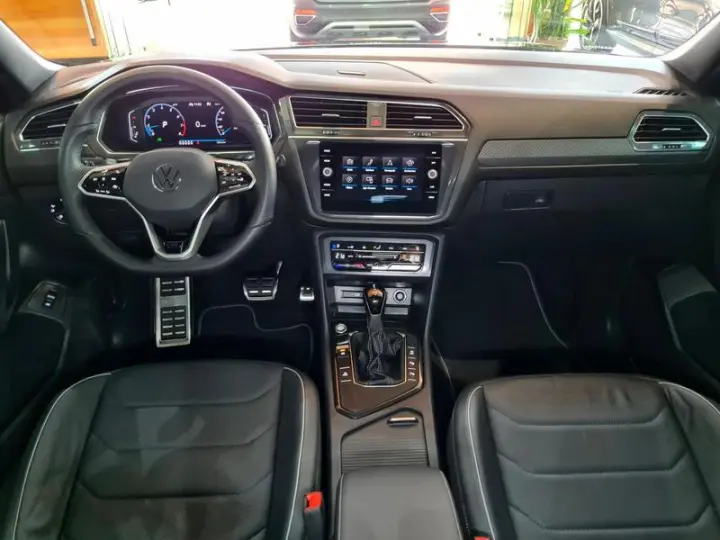 TIGUAN R-LINE TSI 2.0 16V