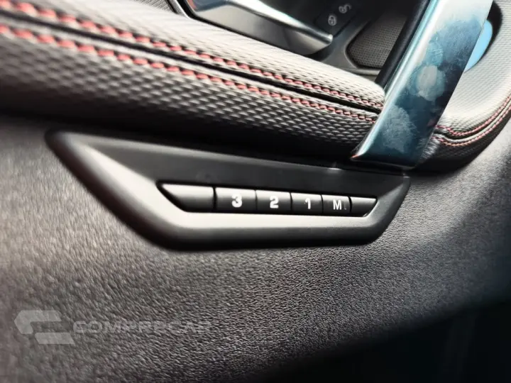 DISCOVERY SPORT 2.0 P250 TURBO FLEX R-DYNAMIC SE AUTOMÁTICO