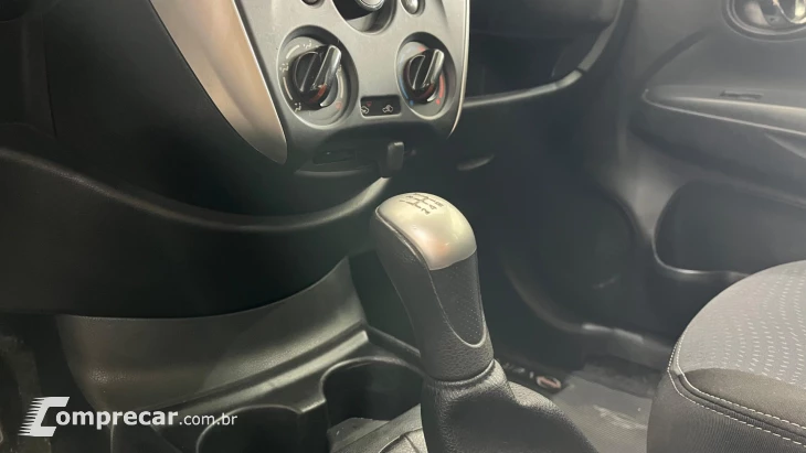 VERSA SV 1.6 16V FlexStart 4p Mec.