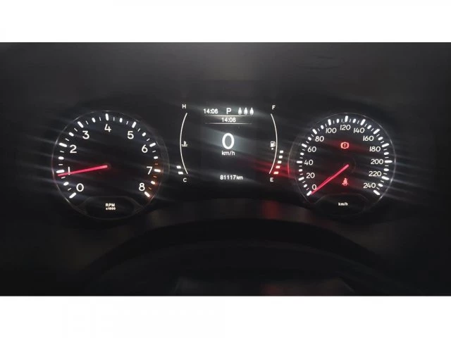 RENEGADE - 1.8 16V LONGITUDE 4P AUTOMÁTICO