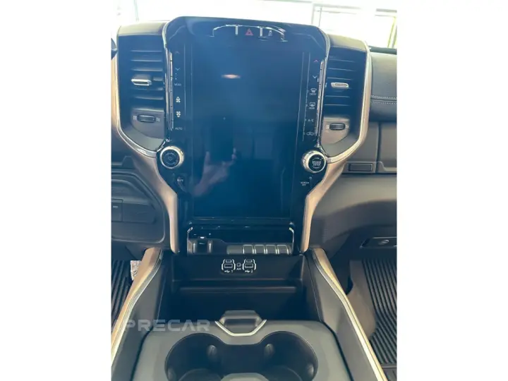 2500 6.7 I6 TURBO DIESEL LARAMIE CD 4X4 AUTOMÁTICO