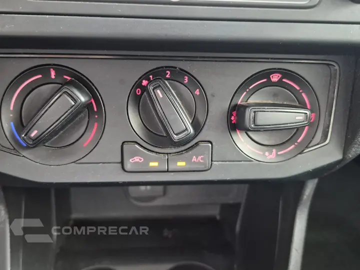 VOYAGE 1.0 12V MPI TOTALFLEX 4P MANUAL
