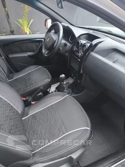 DUSTER OROCH 2.0 16V Dynamique