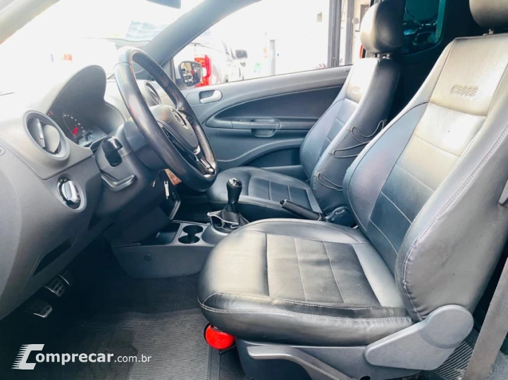 SAVEIRO 1.6 Cross CE 8V