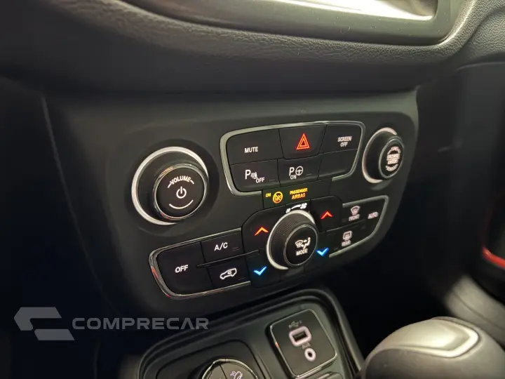 COMPASS 2.0 16V DIESEL TRAILHAWK 4X4 AUTOMÁTICO