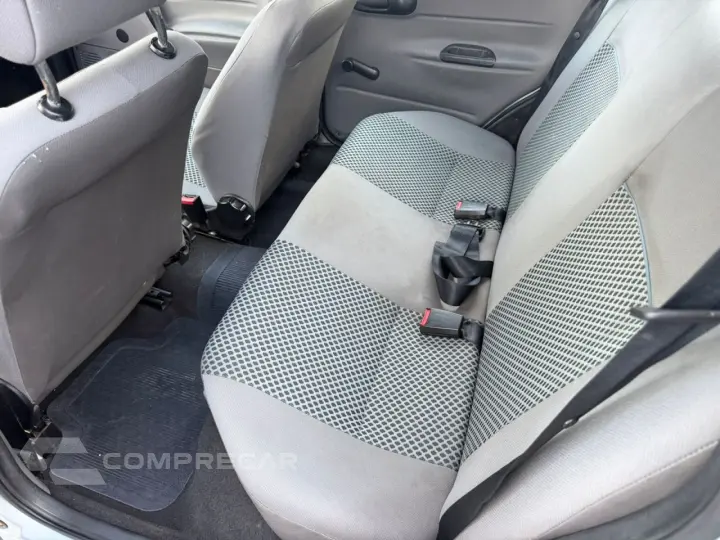 Classic Sedan 1.0 4P VHCE FLEX LS