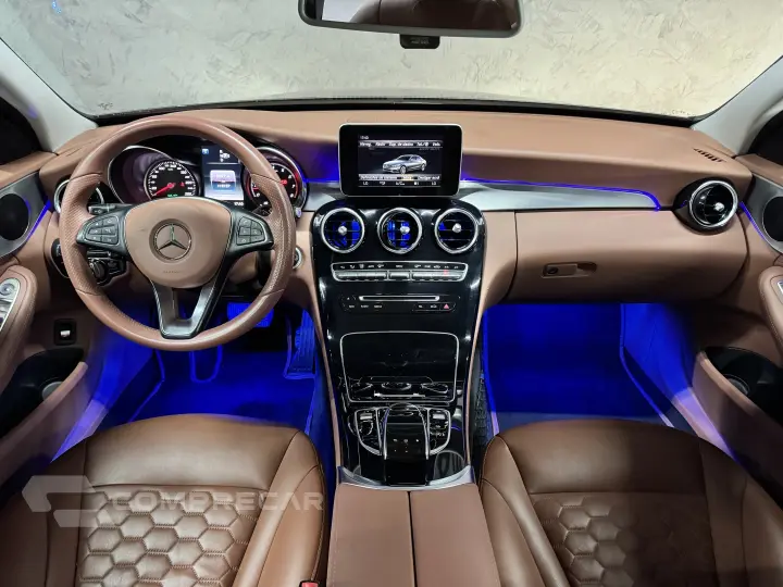 C 180 1.6 CGI AVANTGARDE 16V TURBO GASOLINA 4P AUTOMÁTICO