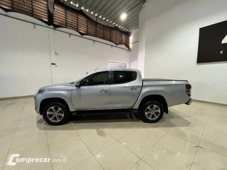 L200 TRITON 2.4 16V Turbo Sport HPE CD 4X4