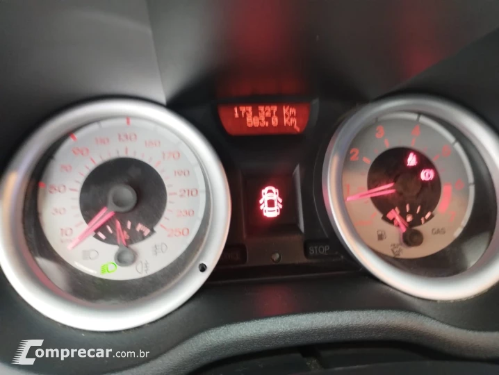 MÉGANE 1.6 Extreme Grand Tour 16V