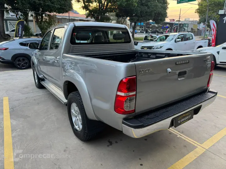 Hilux 2.7 Srv 4X2 Cd 16V Flex 4P Automático