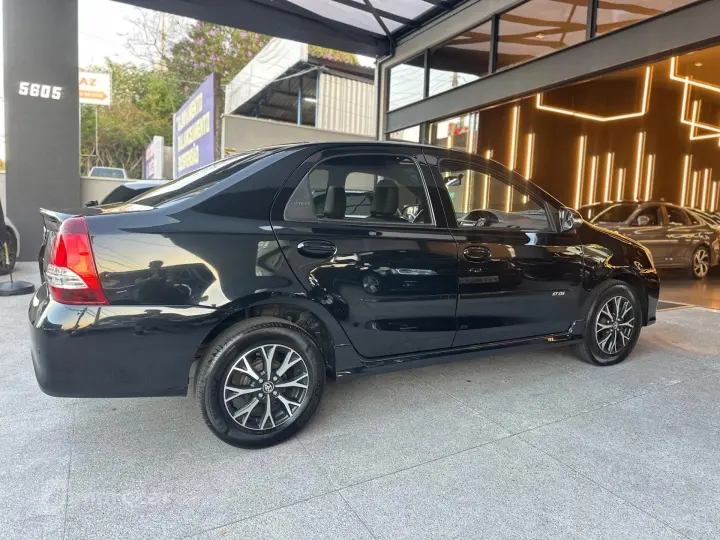 ETIOS 1.5 PLATINUM 16V FLEX 4P AUTOMÁTICO