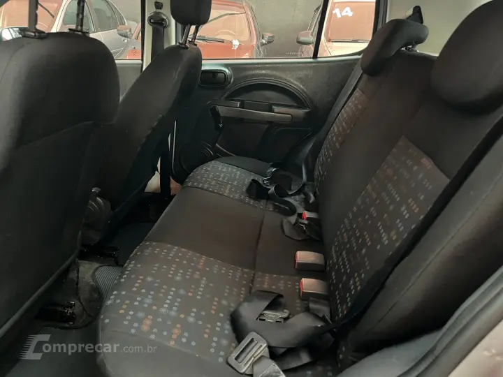 UNO 1.0 EVO Vivace 8V