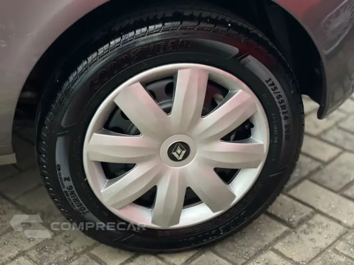 CLIO 1.0 AUTHENTIQUE 16V HI-FLEX 2P MANUAL