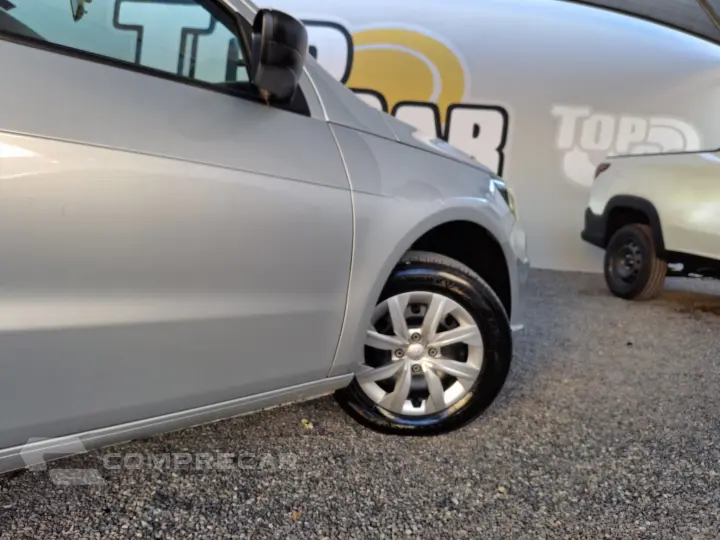 VOYAGE 1.0 12V MPI Totalflex