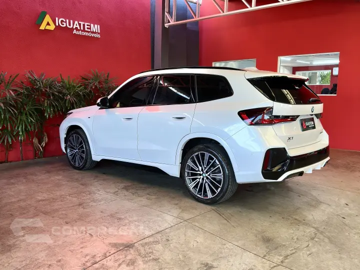 X1 2.0 16V TURBO GASOLINA SDRIVE20I M SPORT STEPTRONIC